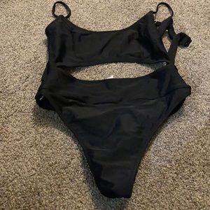 Swim suit